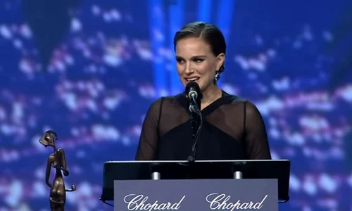 Natalie Portman bunica din Romania Palm Springs jpeg