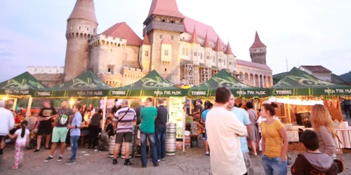 Castelul Corvinilor. FOTO