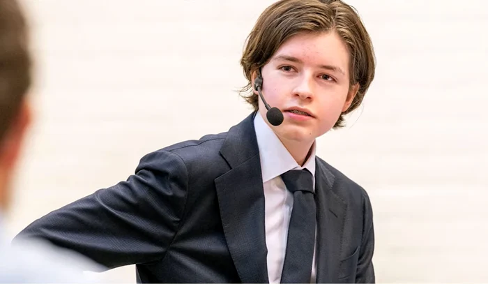 „Micul Einstein” din Belgia își încheie doctoratul în fizică cuantică la 15 ani