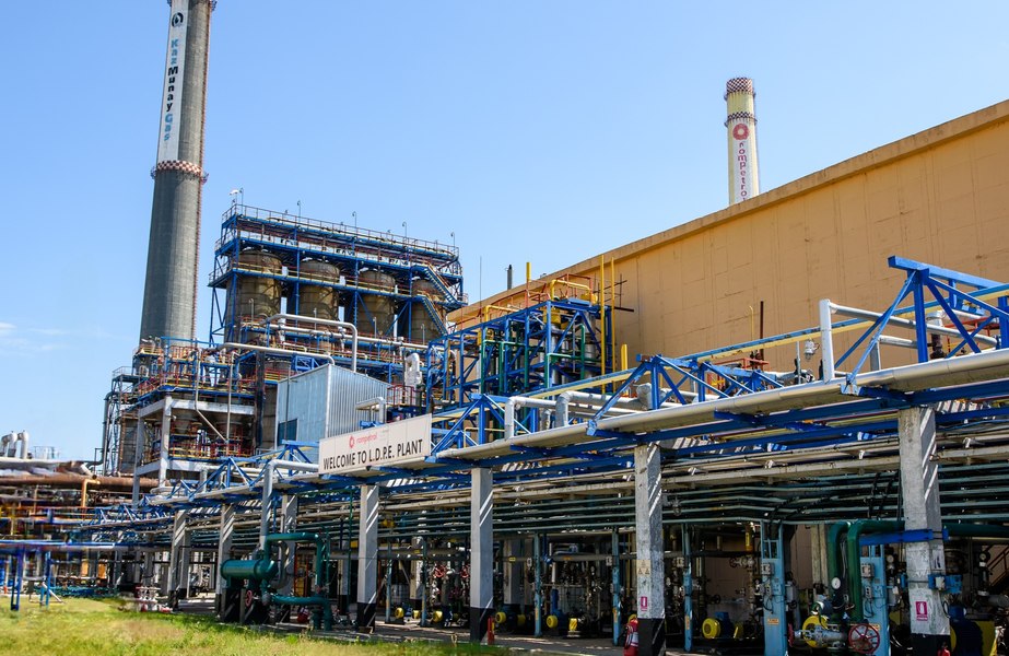 Rompetrol Rafinare repornește o instalație petrochimică din rafinăria Petromidia