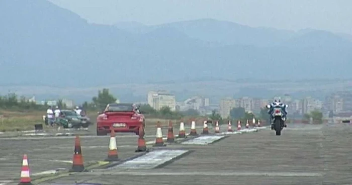 Piloţii de curse drag s-au întâlnit la Baia Mare Foto: Adevărul