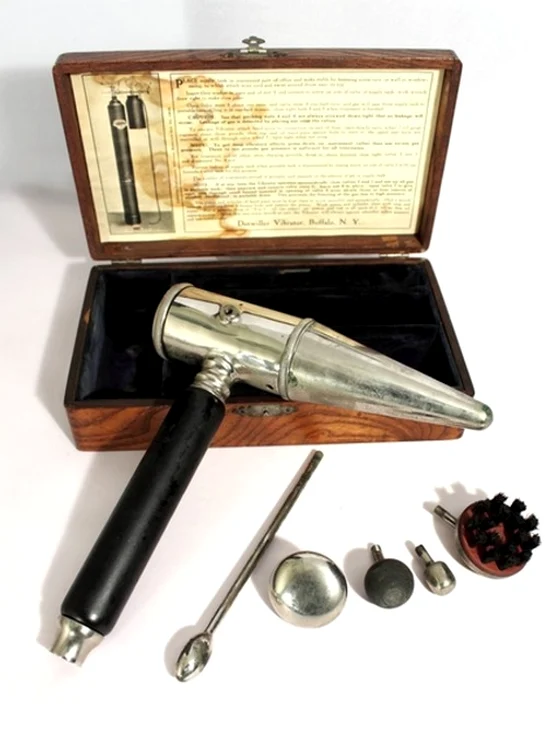 Cum arătau primele vibratoare? Detwiller avea un design neobișnuit și era cu aer comprimat