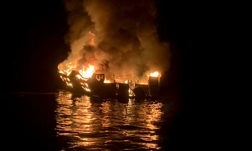incendiu vas croaziera california 1 jpeg