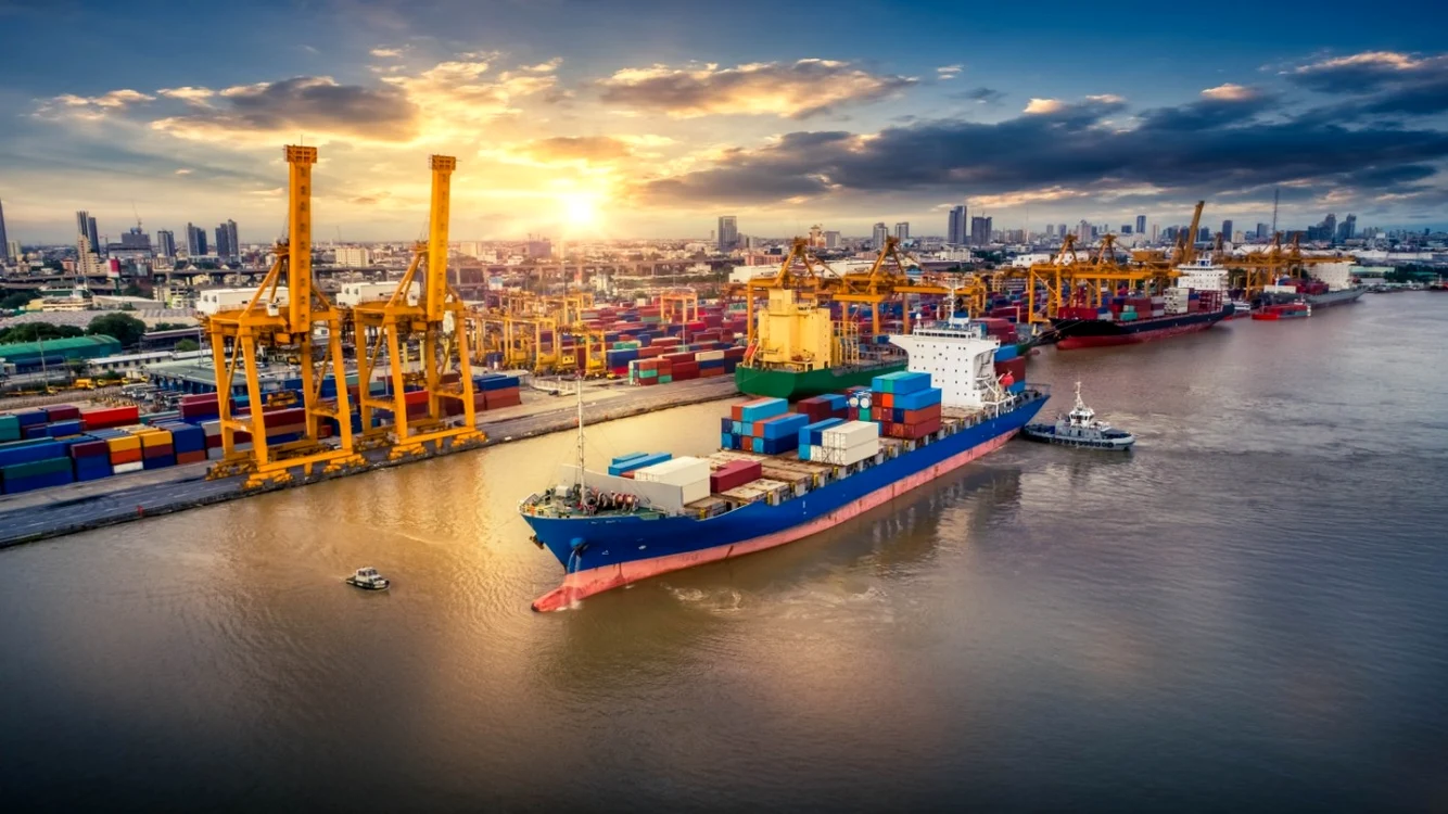Macheta viitorului port  FOTO Arhivă Adevărul