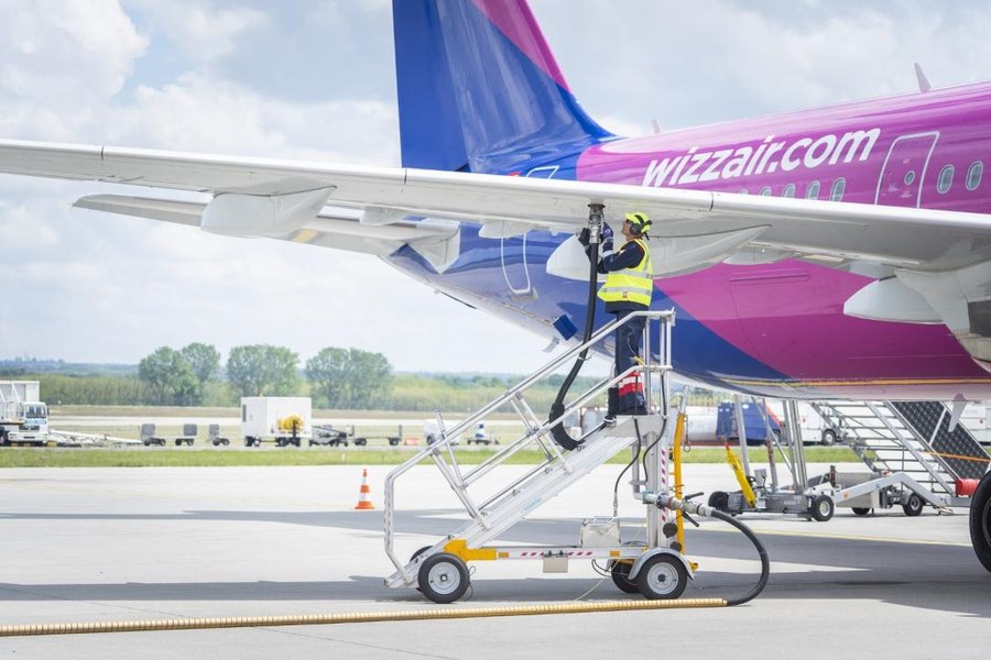 Teste la Budapesta: Avioane Wizz Air au zburat cu combustibil din ulei de gătit și grăsimi animale