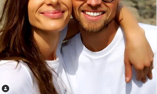 Emily Hartridge și Jacob Hazell jpeg