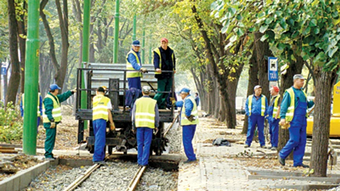 Arad: Vremea rece a încetinit ritmul lucrărilor în oraş