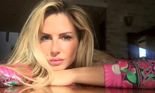 andreea banica main jpeg