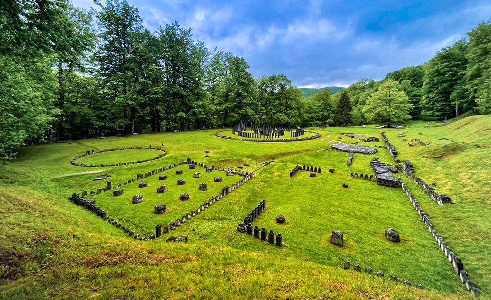 Stonehenge-ul României își dezvăluie secretele. Descoperirile din Sarmizegetusa Regia sunt prezentate în premieră