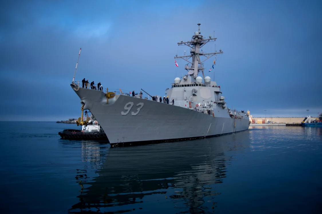 Distrugătorul american USS Chung-Hoon FOTO Profimedia