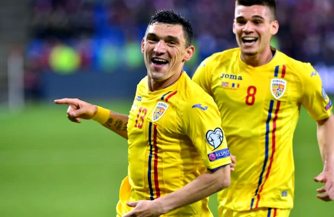 Keşeru (numărul 13) şi Ianis Hagi speră să ajungă cu România la Mondialul din 2022