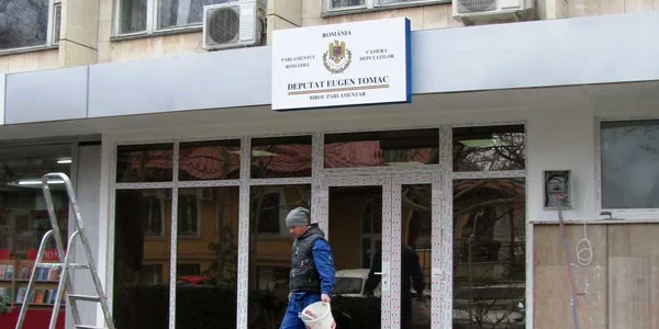 Oficiul parlamentarului se va afla in cladirea Uniunii Scriitorilor