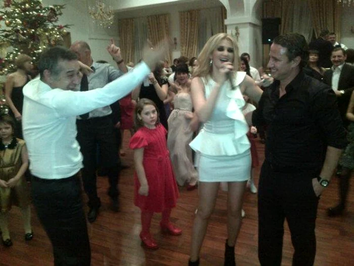 Becali de Revelion