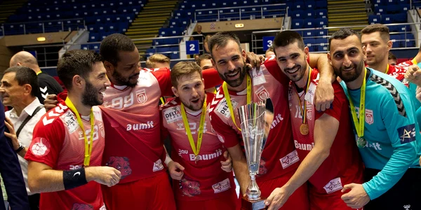 dinamo handbal fb1 jpg