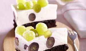 tort sufleu cu struguri profimedia 0174177352 jpeg