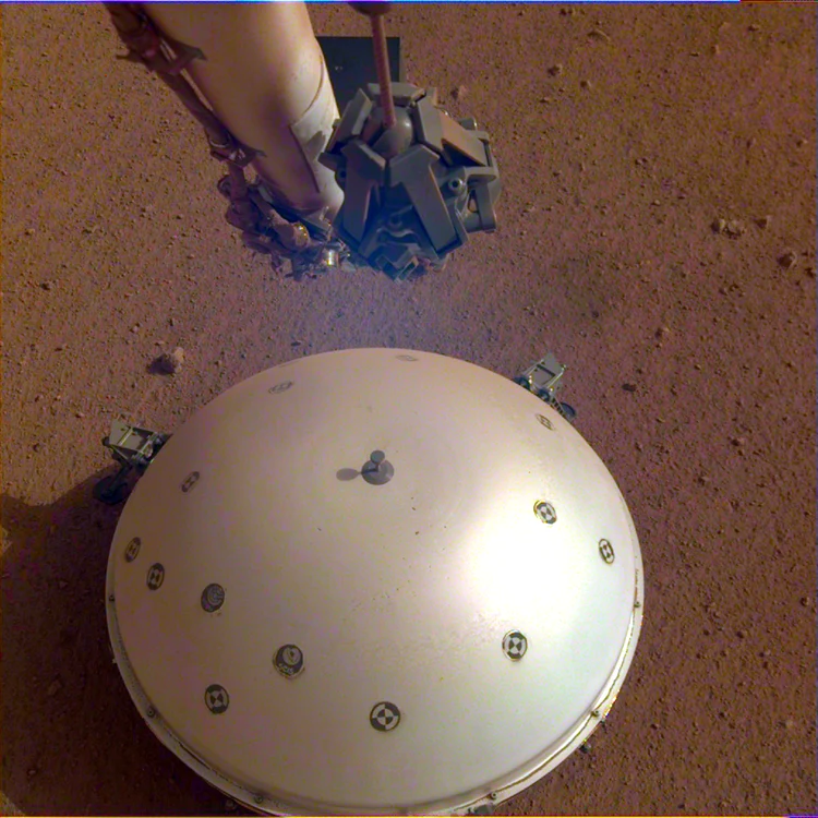 InSight pe Marte foto NASA/JPL-Caltech