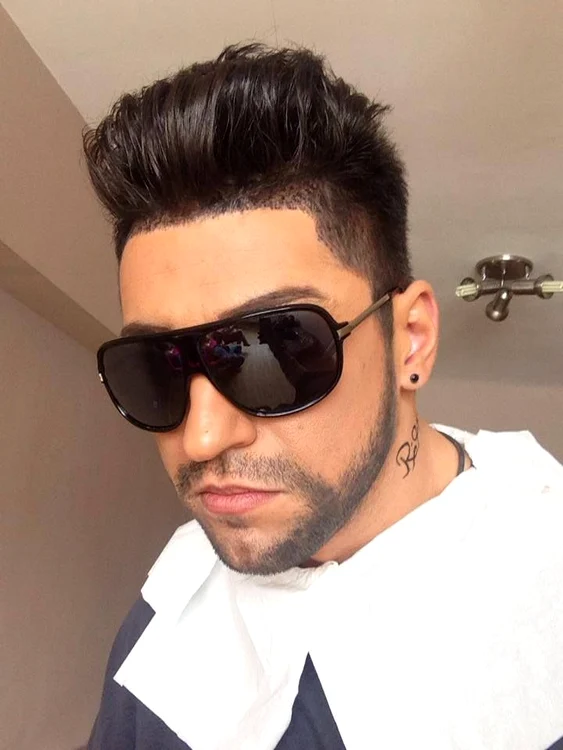 Doru Todoruţ, solistul trupei Deepcentral