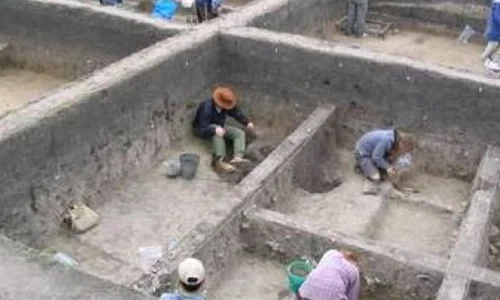 Descoperire arheologică la Cetatea Târgu Mureş jpeg