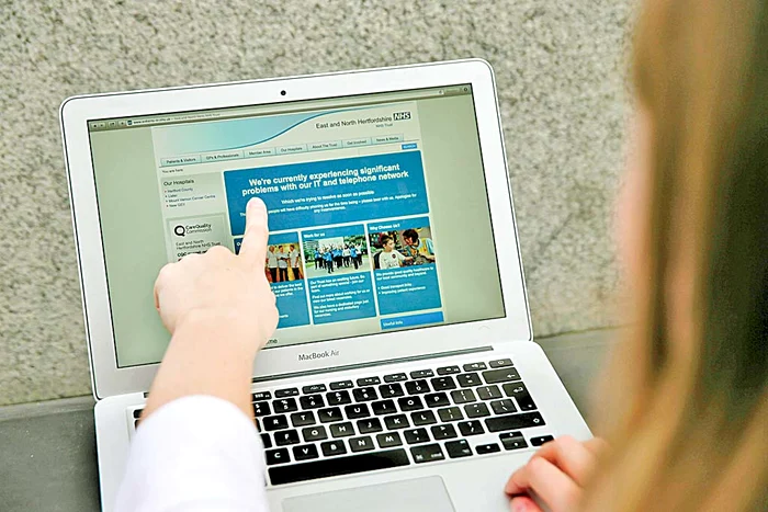 Marea Britanie. Calculatoarele mai multor spitale au „căzut”