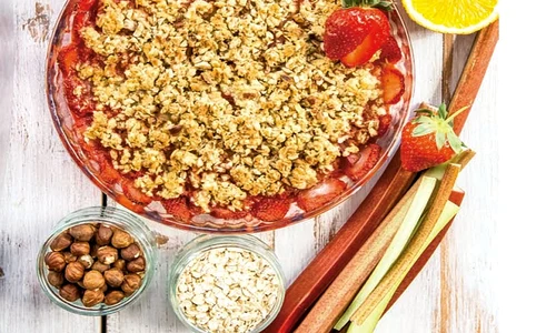 crumble cu rubarba jpg
