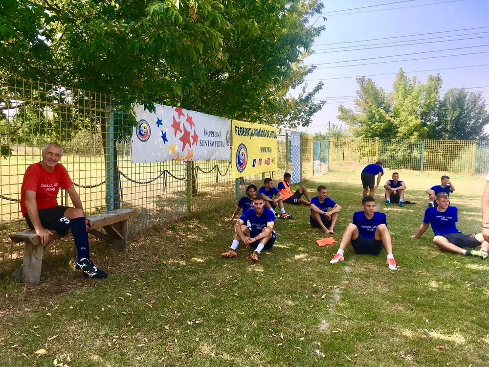 
    Aflat la prima experiență ca antrenor principal, fostul portar al echipei naționale și căpitan al României la Mondialul din 1990 are un obiectiv îndrăzneț pentru acest sezon al ligii a treiaFoto: Click!  
