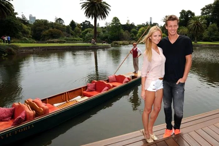 Romas Berdych si Ester Satorova s-au logodit la Melbourne 