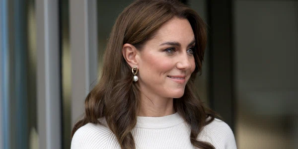 Kate Middleton, în vizită la o univeritate pe 11 octombrie (6) jpg