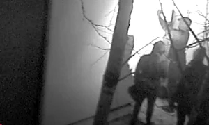 Momentul în care peretele muzeului explodează Foto Captură video jpg
