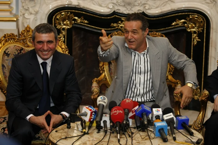 Gigi Becali ]l propoune pe Hagi la preşedinţia FRF