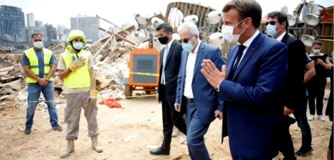 Macron le-a spus libanezilor că ajutoarele franceze nu vor ajunge la demnitari corupţi.