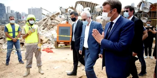 emmanuel macron in beirut