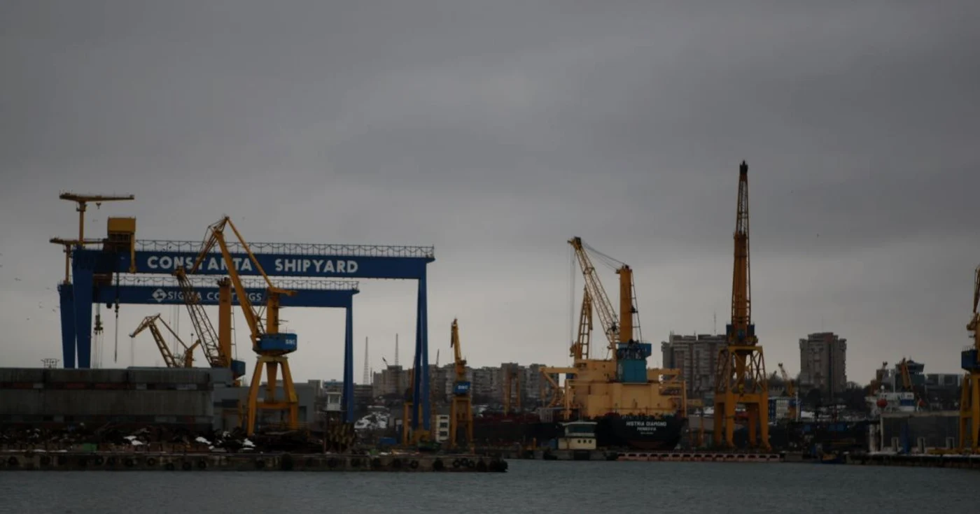 Activitatea a fost suspendată în port