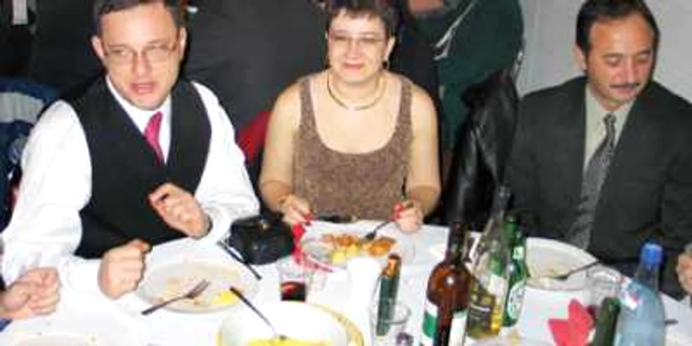 Botoşănenii pot face rezervări pentru Revelionul la restaurant