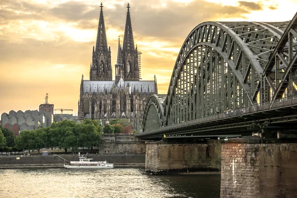 Domul din Koln (© Pixabay / JDPhotography)
