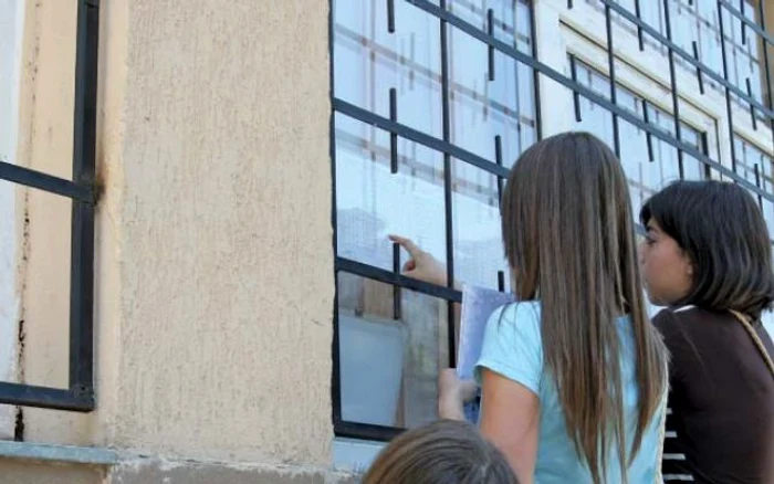 
    Ministerul Educației a calculat câte locuri sunt necesare în acest an la admiterea în liceu 2019, dar a alocat foarte multe locuri și pentru școlile profesionaleFOTO: Click!  