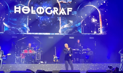 Holograf a susținut un concert incendiar, aseară, pe scena Sălii Palatului din București