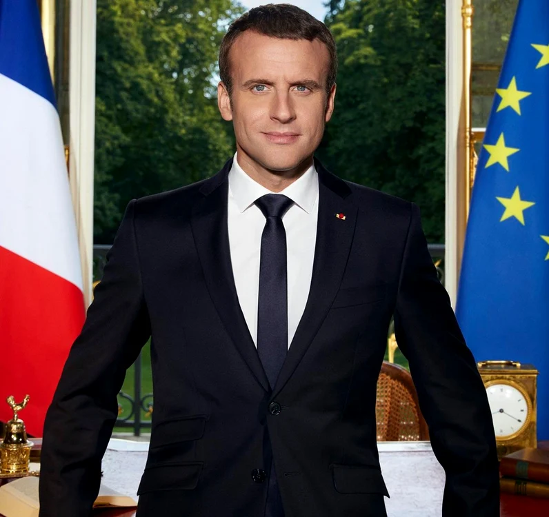 Portretul oficial al lui Emmanuel Macron a fost făcut publicfoto: Facebook