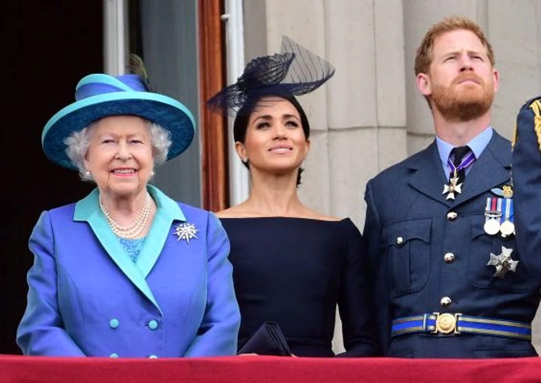 4 regina harry meghan gettyimages 995178586 jpg jpeg