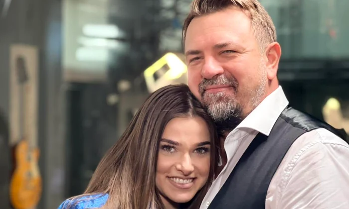 Brenciu și Theo Rose3 jpg