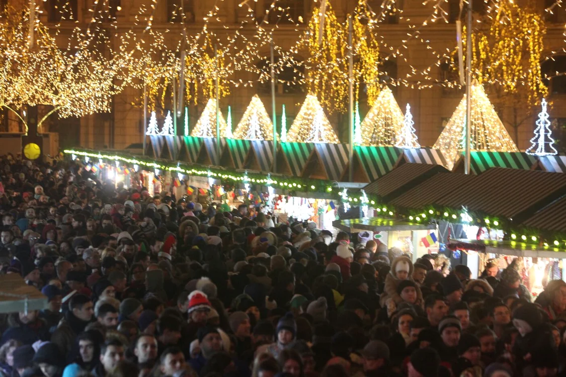 
    Magia Sărbătorilor de Crăciun e mereu aceeași, indiferent de secol, de meridian sau de anotimpfoto: Sever Gheorghe/Click!  