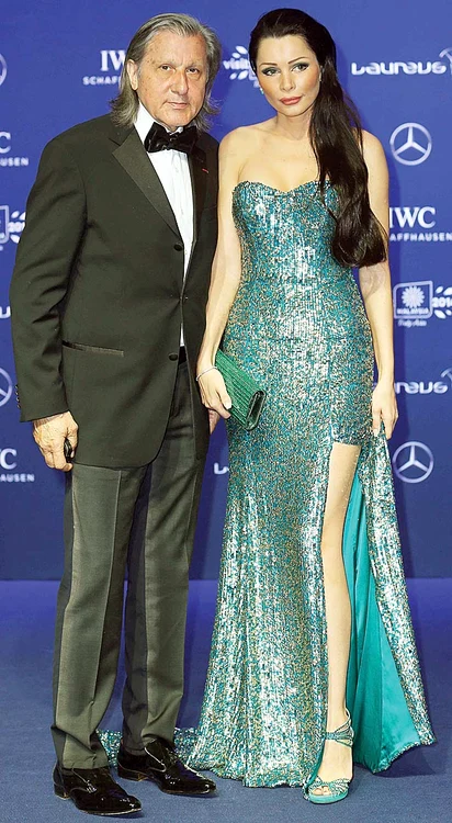 
    Ilie şi Brigitte, eleganţi  în seara de gală  de la Premiile Laureus (Foto: Guliver/Rex)  