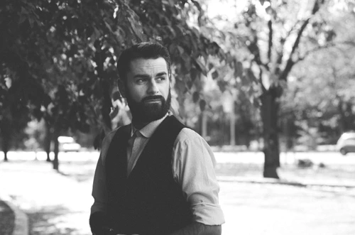 Şantaj pentru o cronică literară jpeg