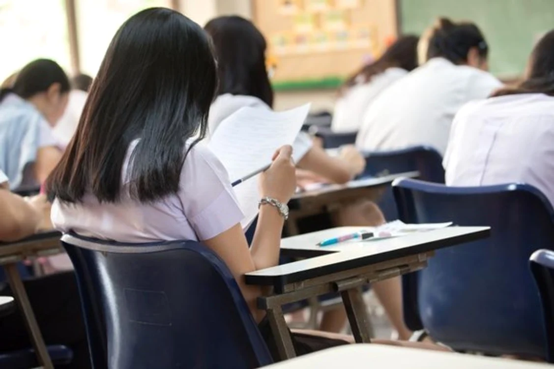 Testele de antrenament puse la dispoziția elevilor oferă acestora  șansa de a se pregăti pentru examenele naționale 