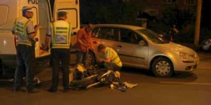 Constanţa: Motociclistă accidentată grav