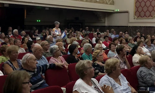Înainte de a primi testele FIT acasă, bucureștenii, de peste 55 de ani, au participat la sesiuni de informare jpeg