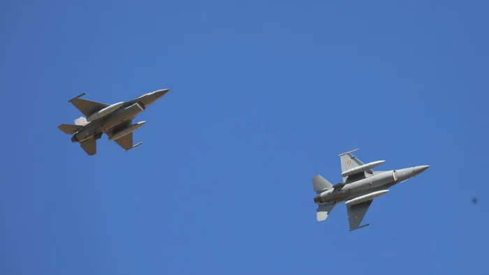 Până în prezent au fost livrate 21 aeronave. FOTO MApN