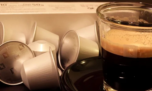 Marea reciclare a capsulelor de cafea jpeg