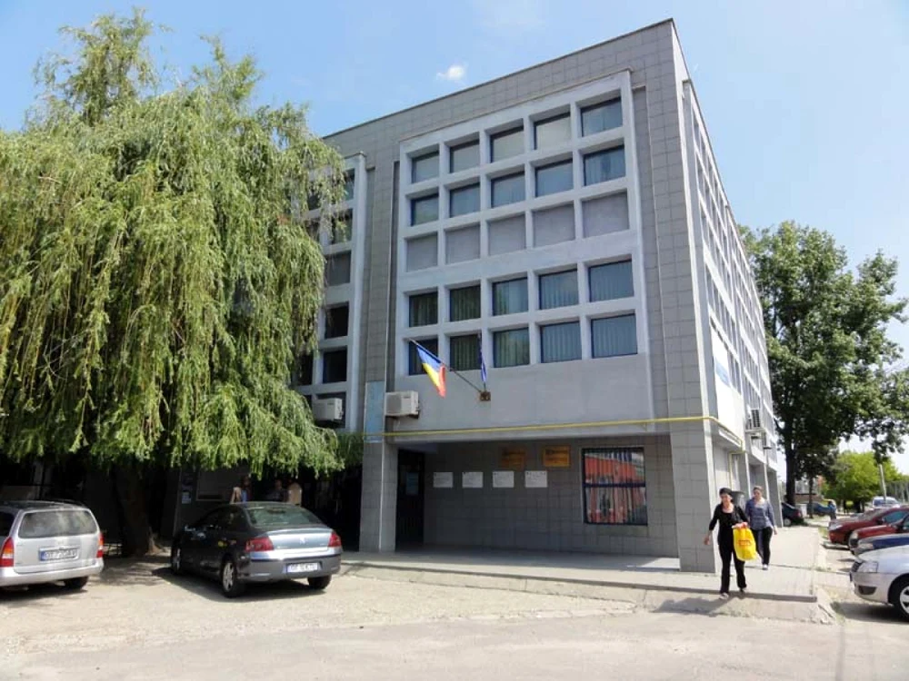 Cursurile de (re-)calificare profesională se vor face la sediul AJOFM Olt din Slatina  (FOTO: Mugurel Manea)
