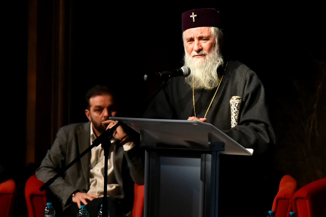 IPS Dr. Irineu, Arhiepiscopul Craiovei si Mitropolitul Olteniei FOTO Mediafax 