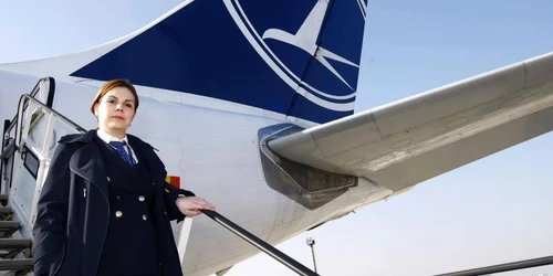 mihaela rosu moldoveanu pilot tarom foto david muntean